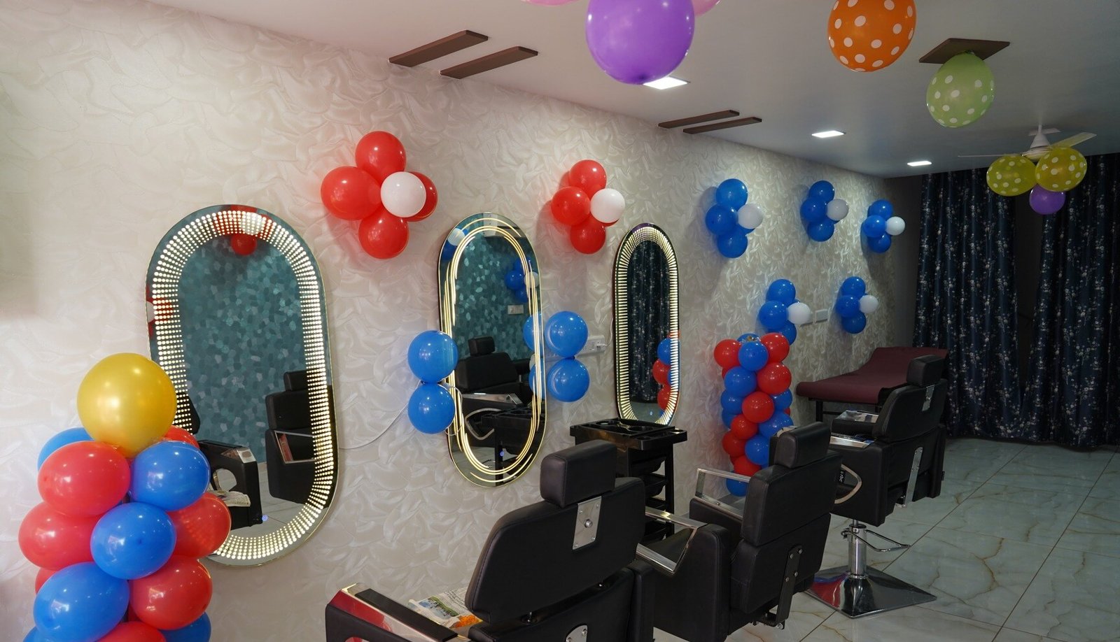 Nidhi Beauty Parlour
