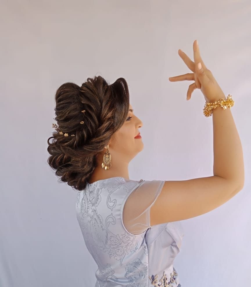 Saloni Beauty Studio & Academy