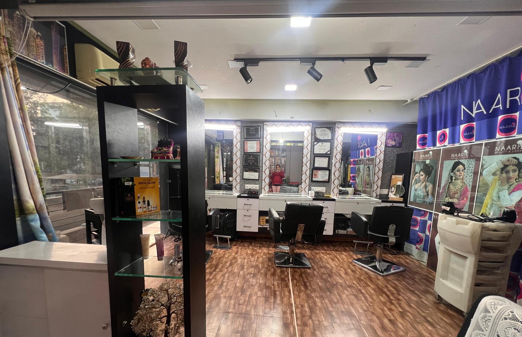 Nari Beauty Look And Learn