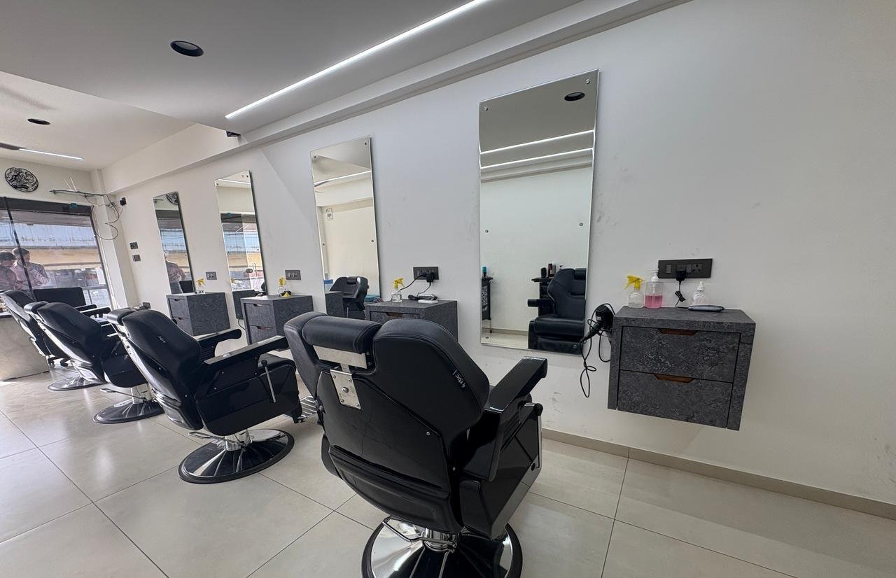 Ace On Fades Salon(by Naimish)