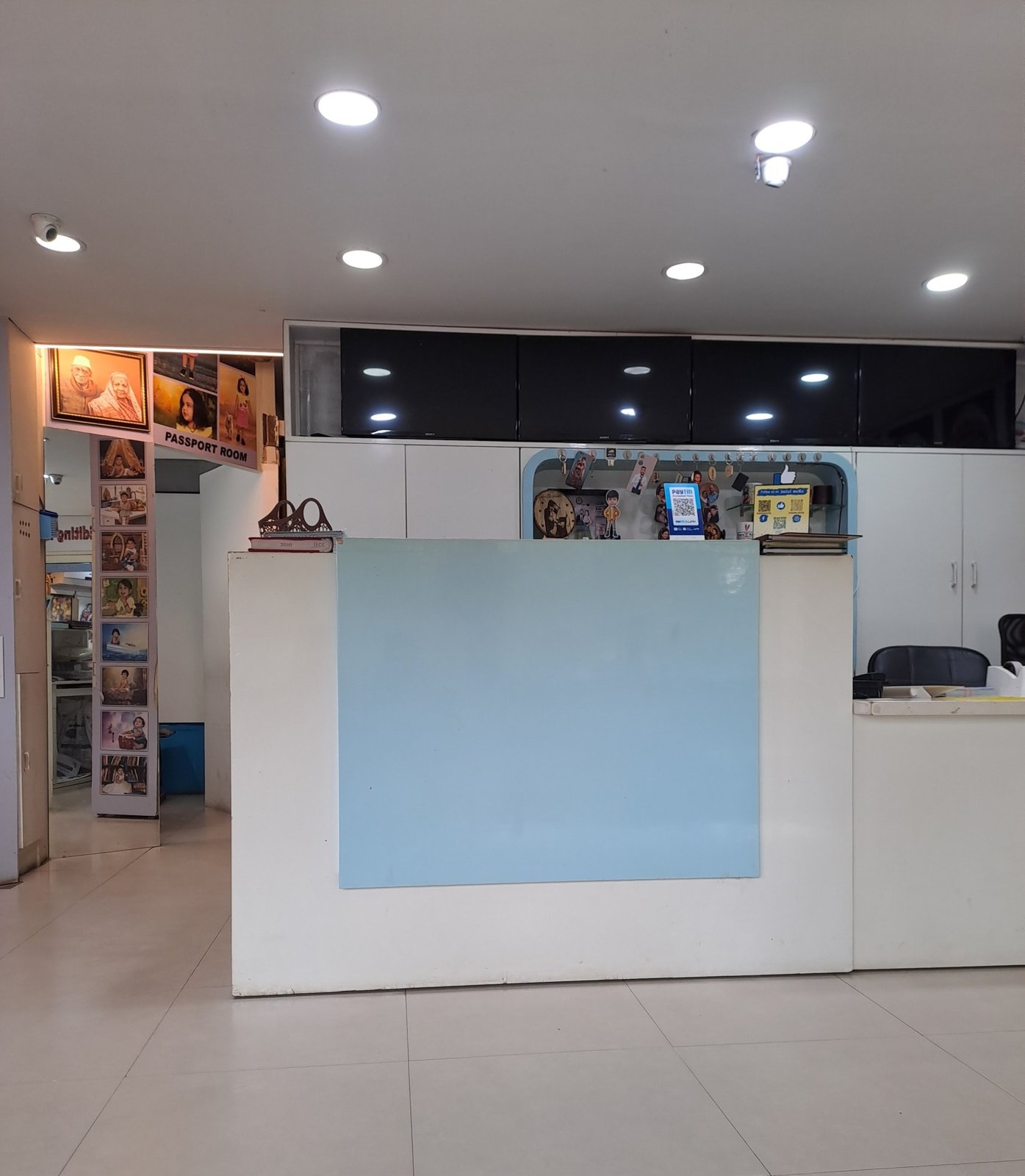 Chandra Photo Studio