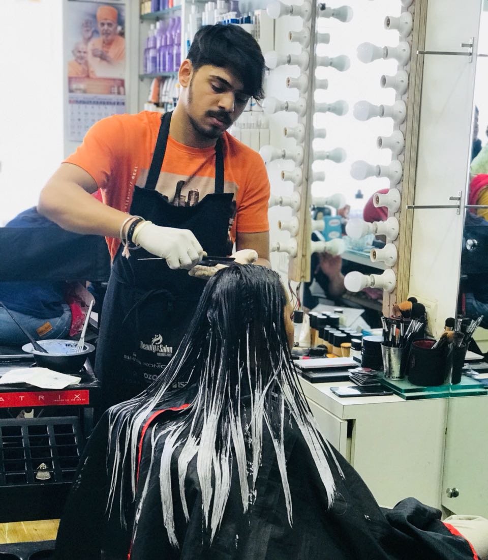 Swetas Beauty Care & Spa