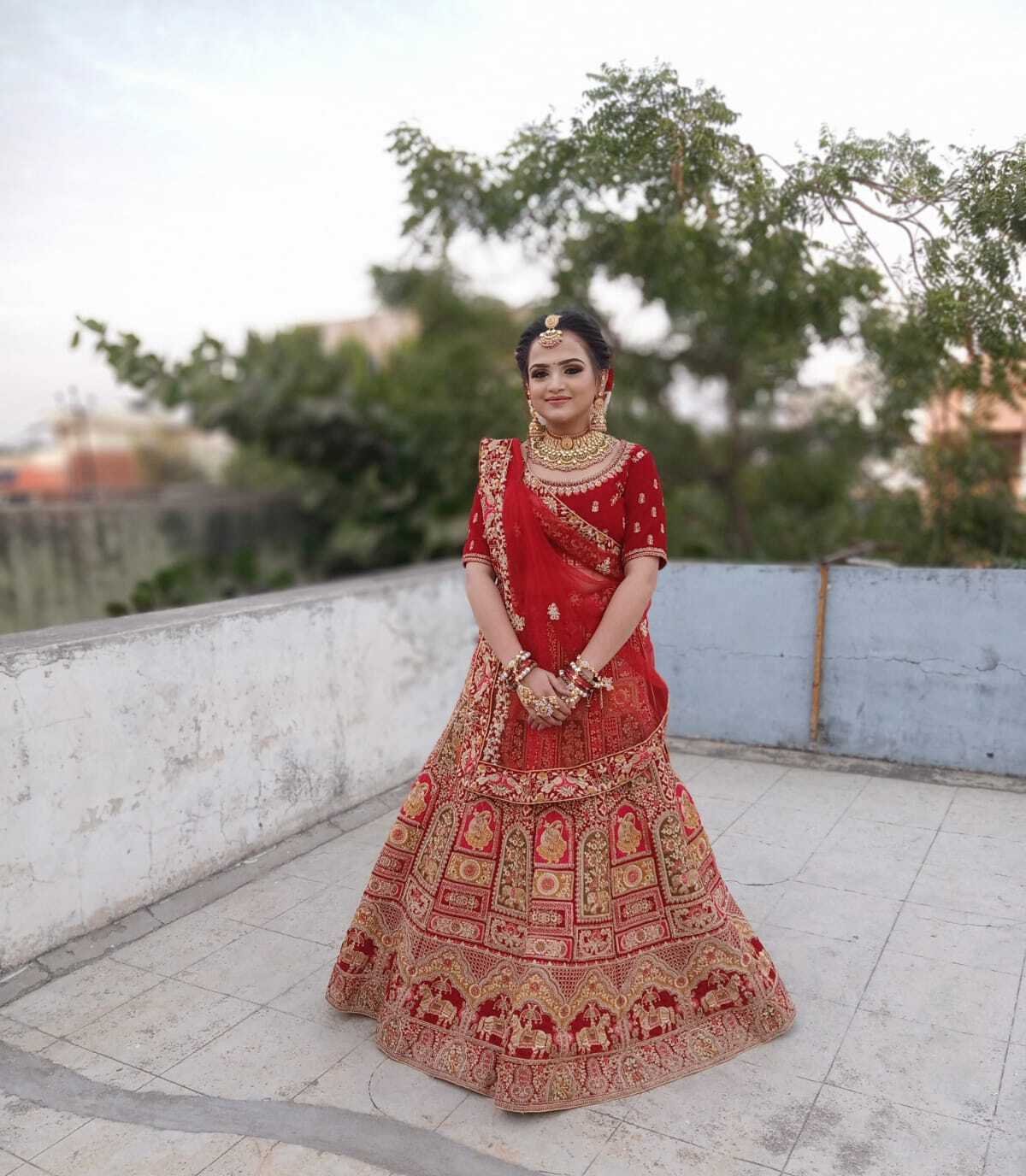 Heena's Adorn Parlour