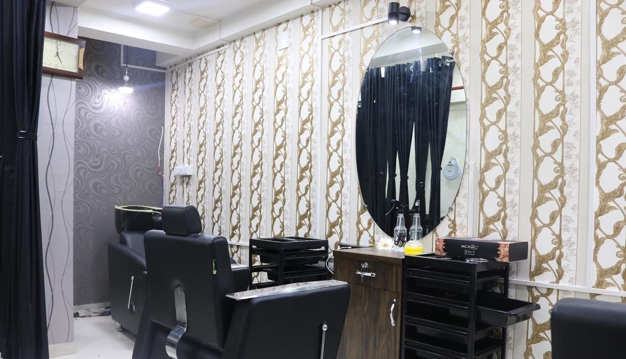 Lavish Hair & Beauty Salon