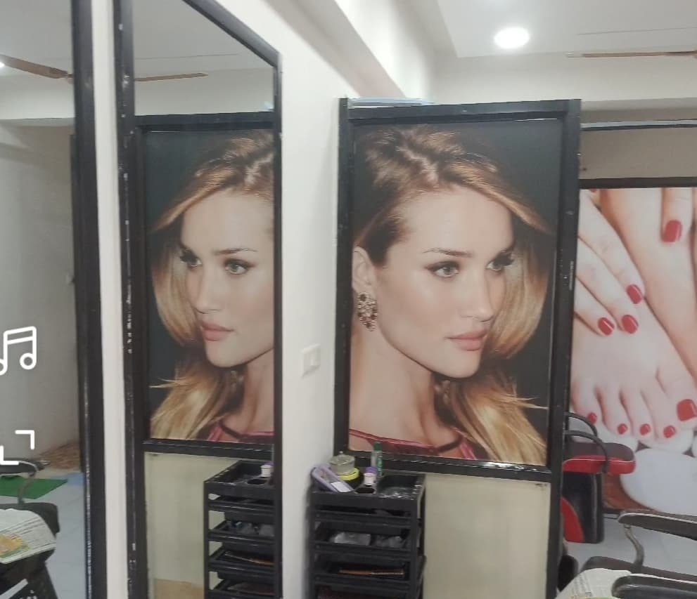 Krishna Beauty Parlour