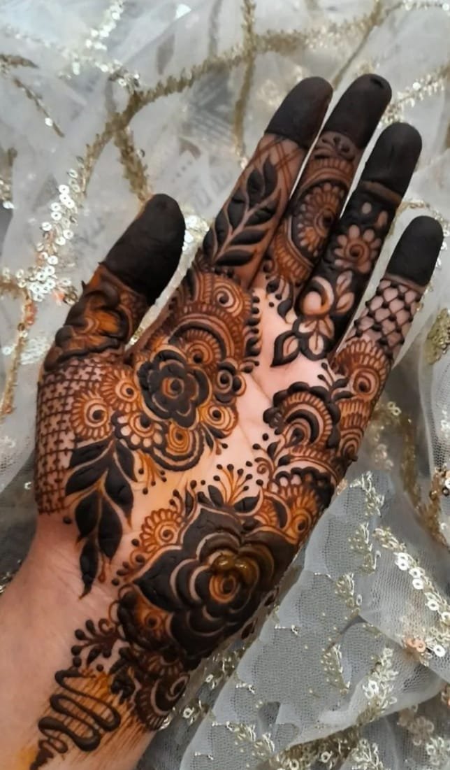 Sumaiya Mehndi Art
