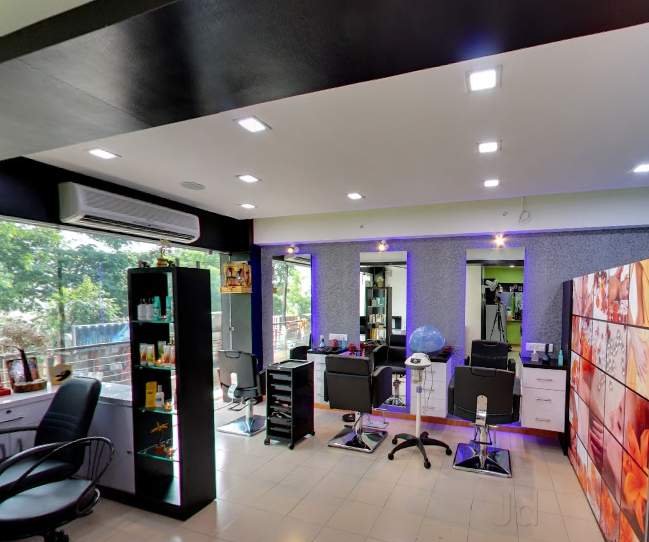 Nari Beauty Look And Learn