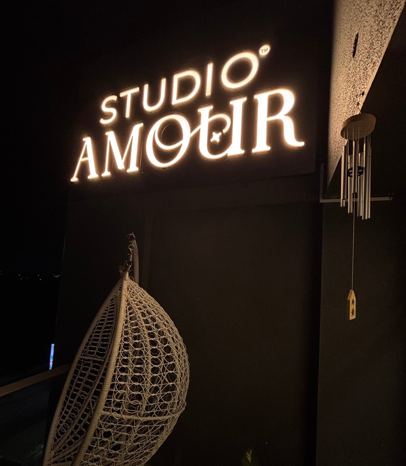 Studio Amour