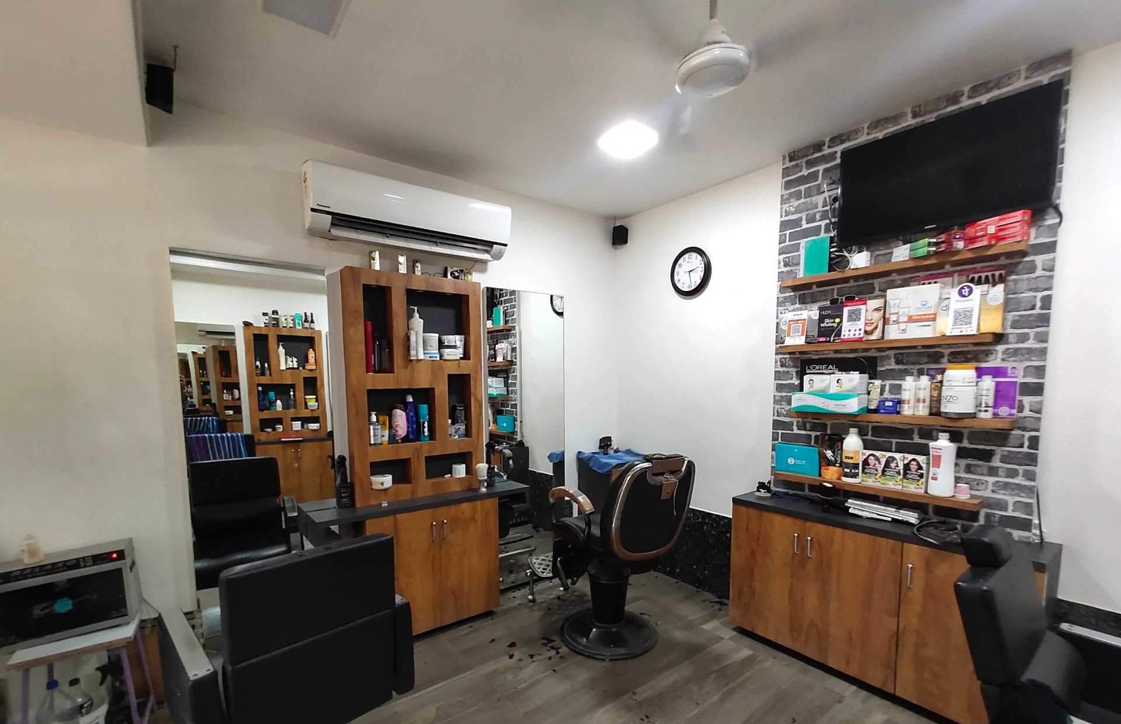 Apollo Hair & Beauty