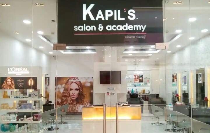 Kapils Salon & Academy