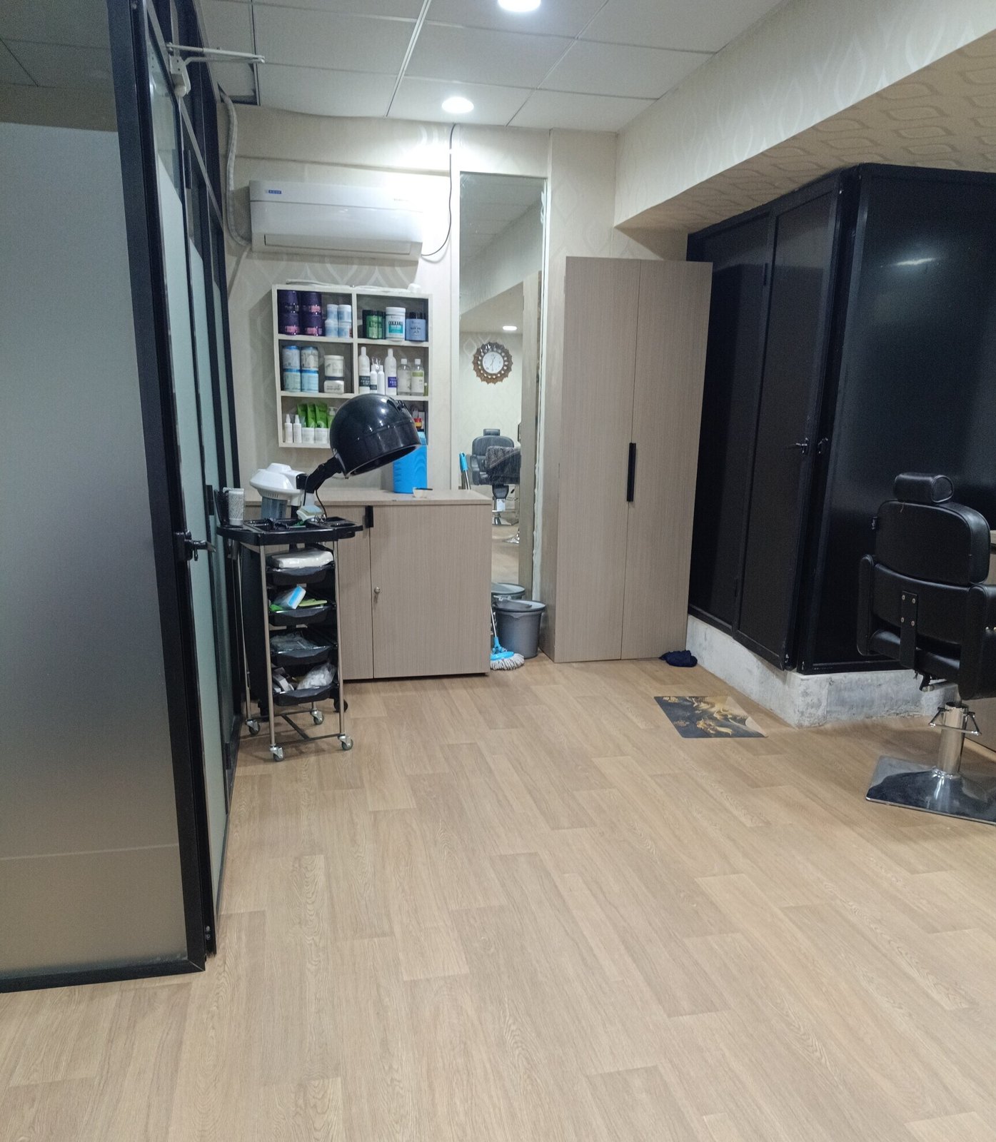 Heer Makeover and Saloon