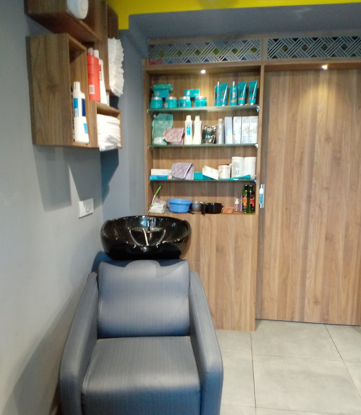 Ambika Hair & Beauty