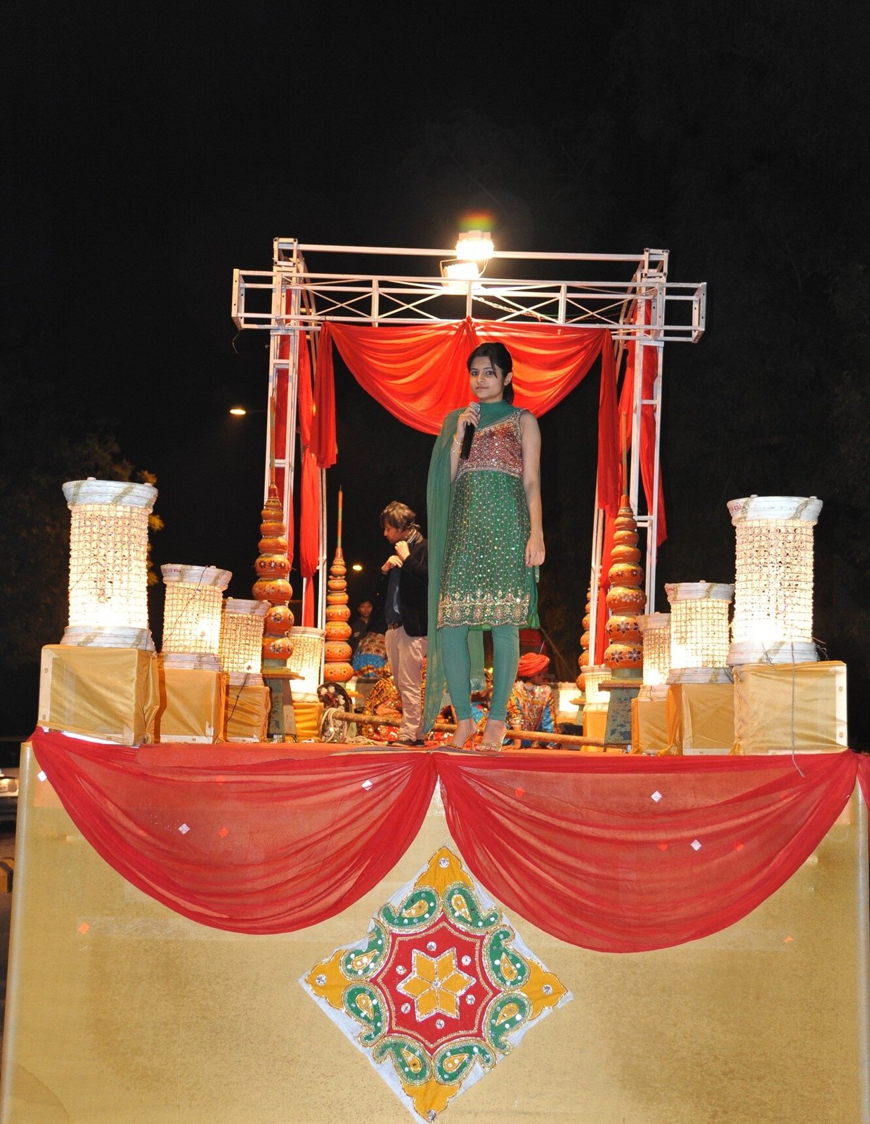 Gayatri Banquet And Lawn