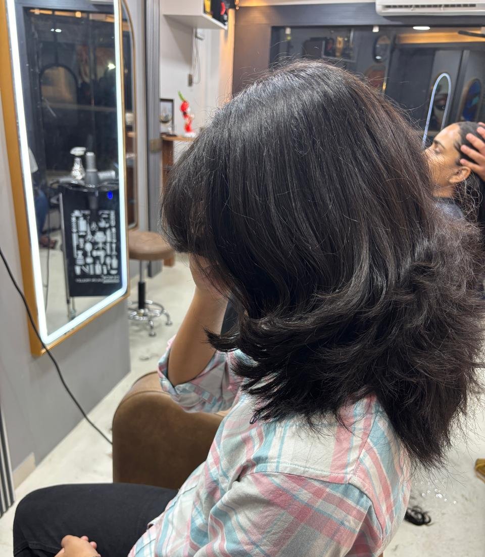 Decent The Beauty Studio