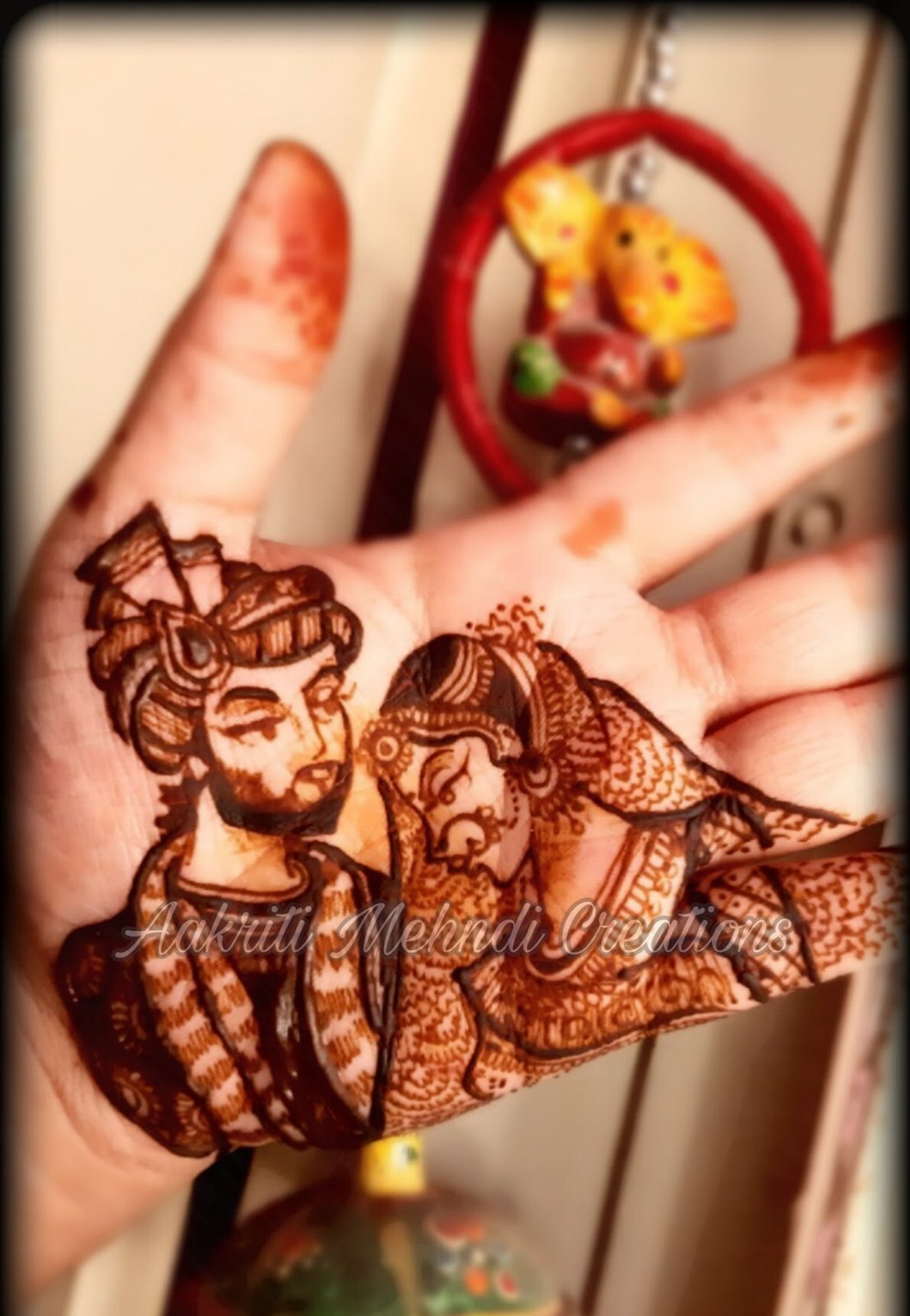 Aakriti Mehndi Creations