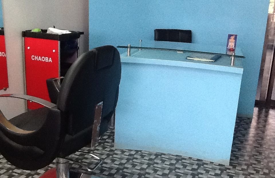 Vetrival Unisex Hairsaloon & Tattoo Parlour