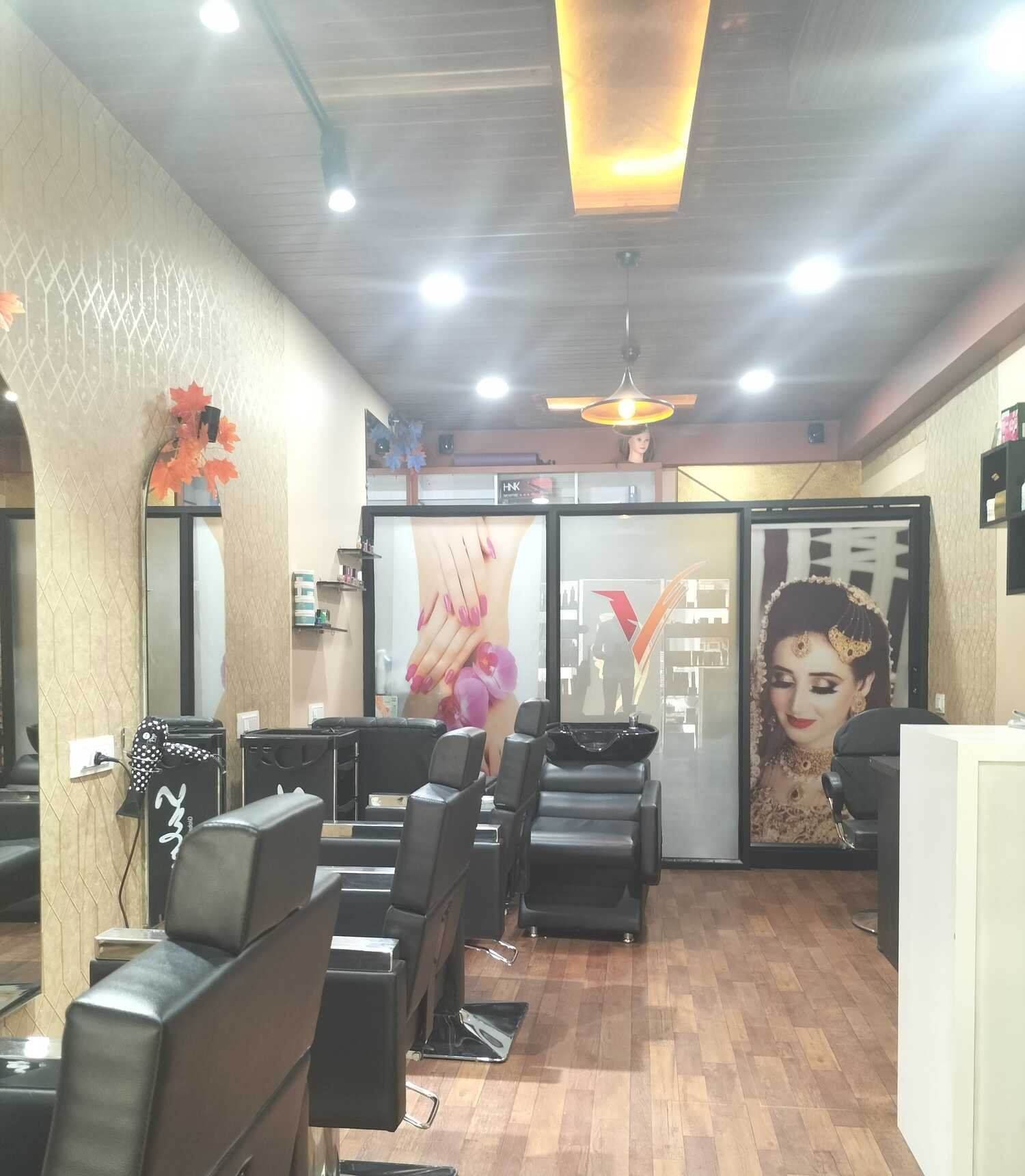 Variety Salon And Tattoos