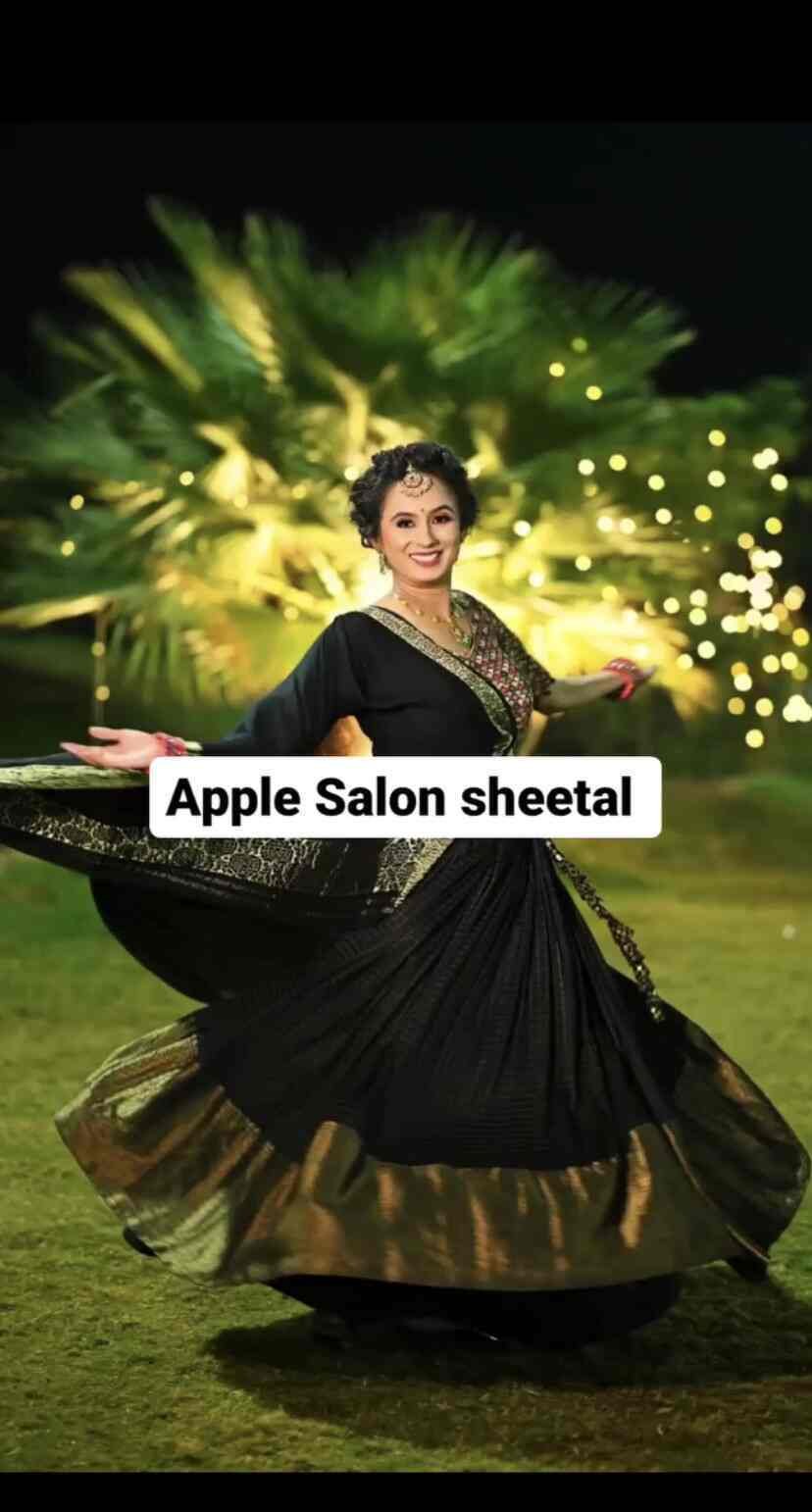 Apple Beauty Salon (Only For Ladies)