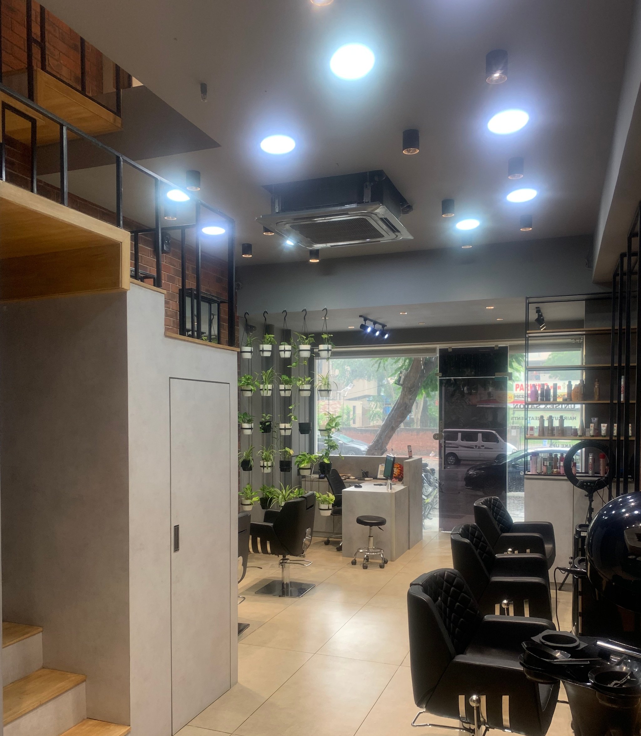 Posshe Salon
