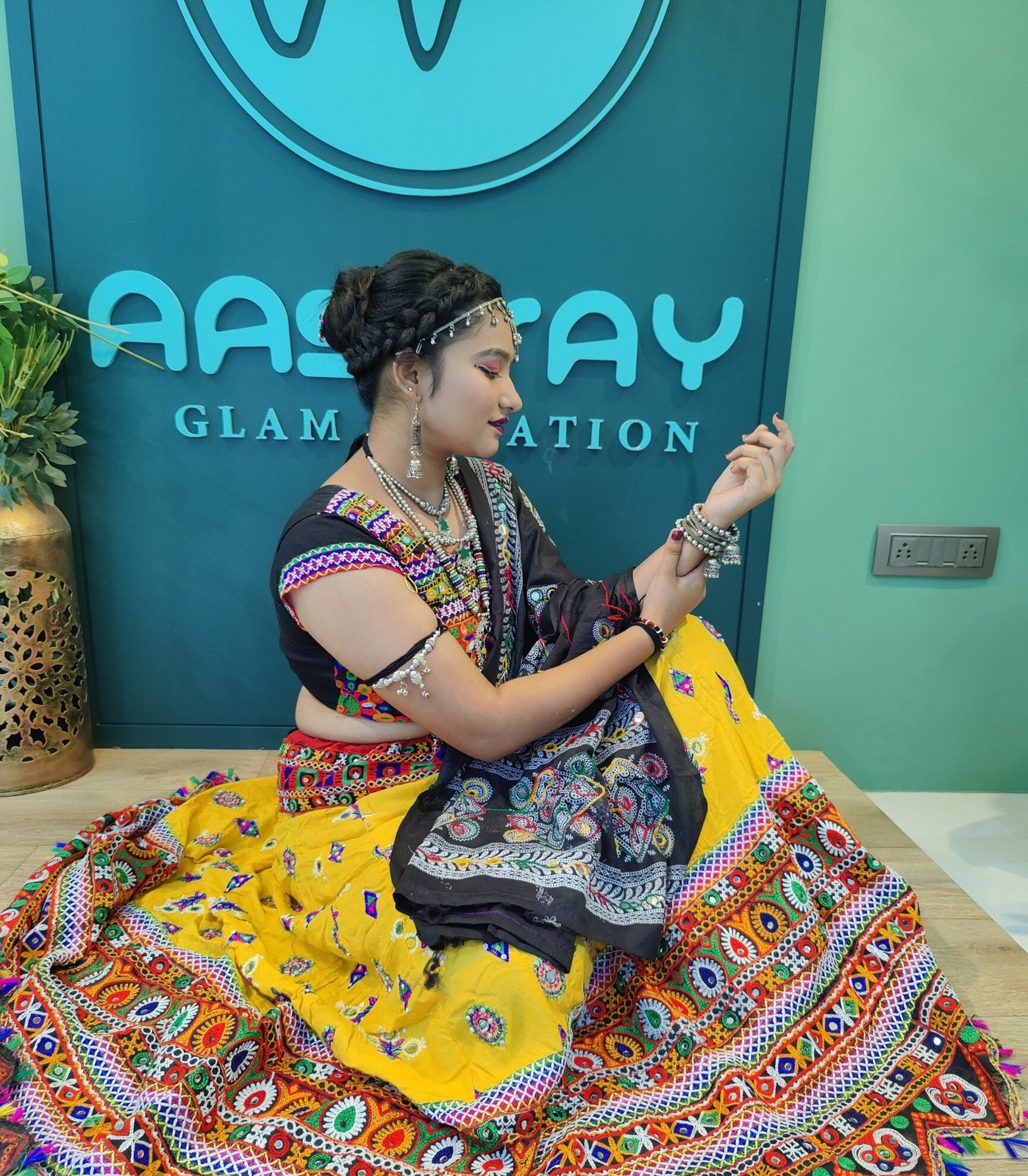 Aashray Glam Creation
