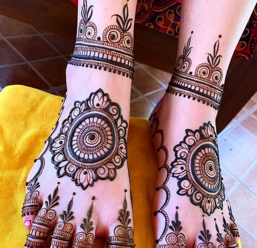 Laxman Mehendi Art