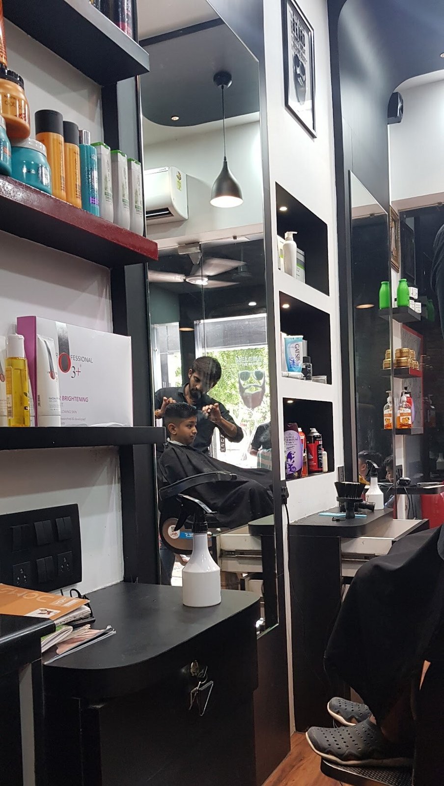 Melena Beauty Parlour