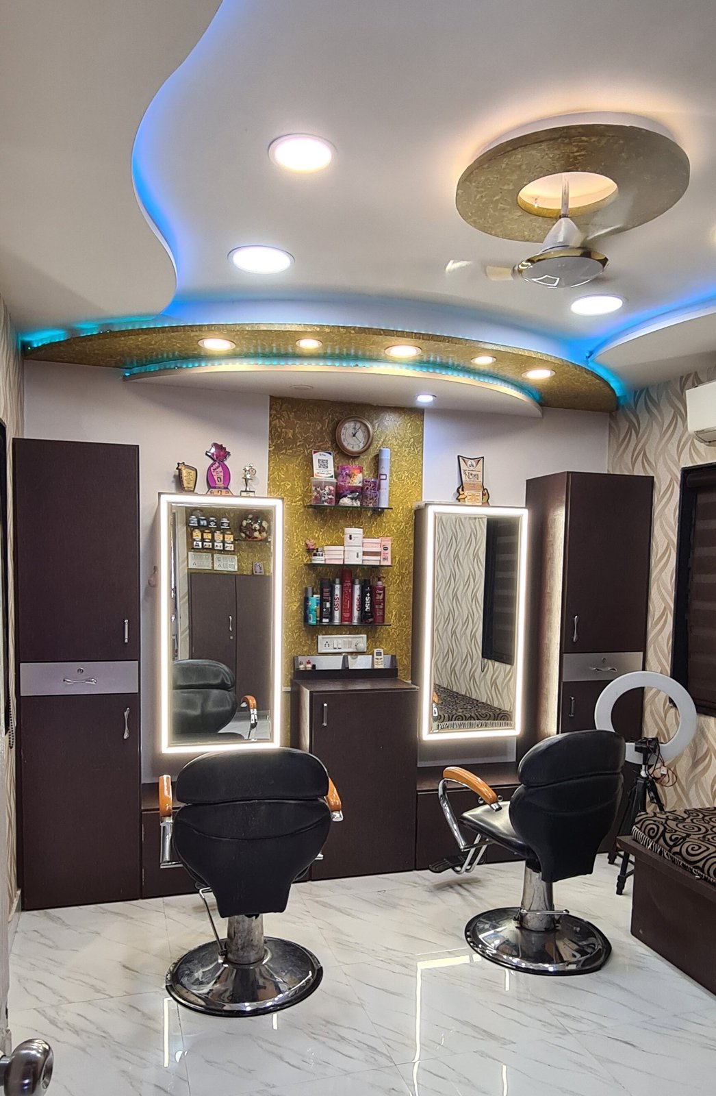 Netri Beauty Parlour