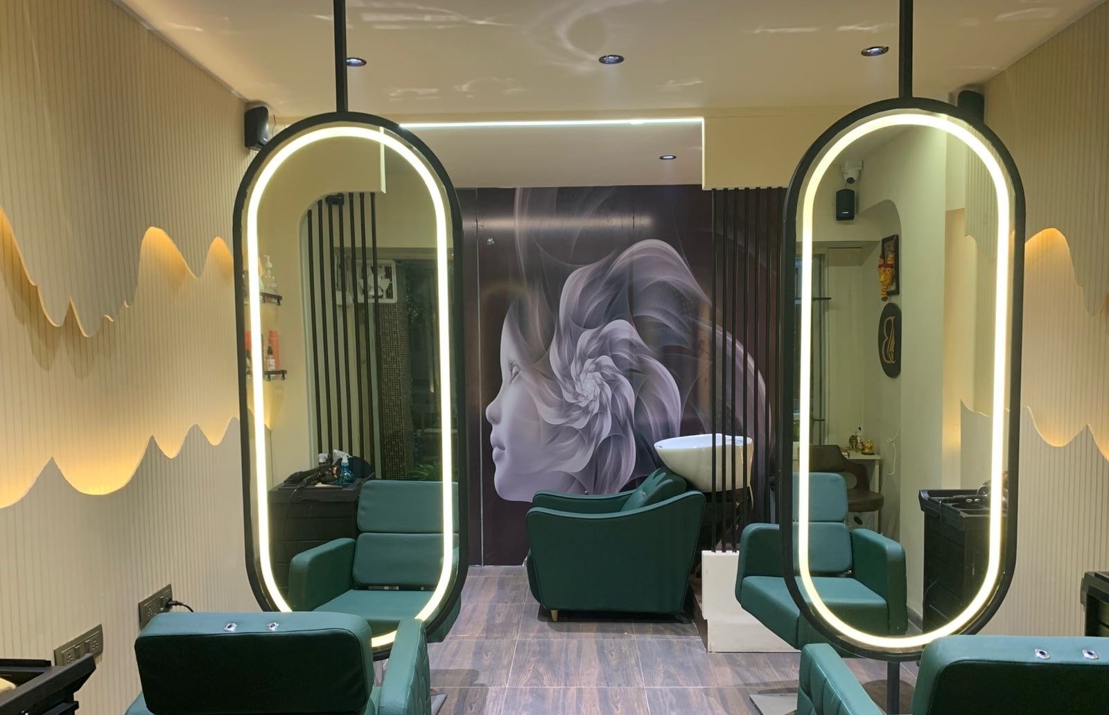 The Blooming Unisex Salon