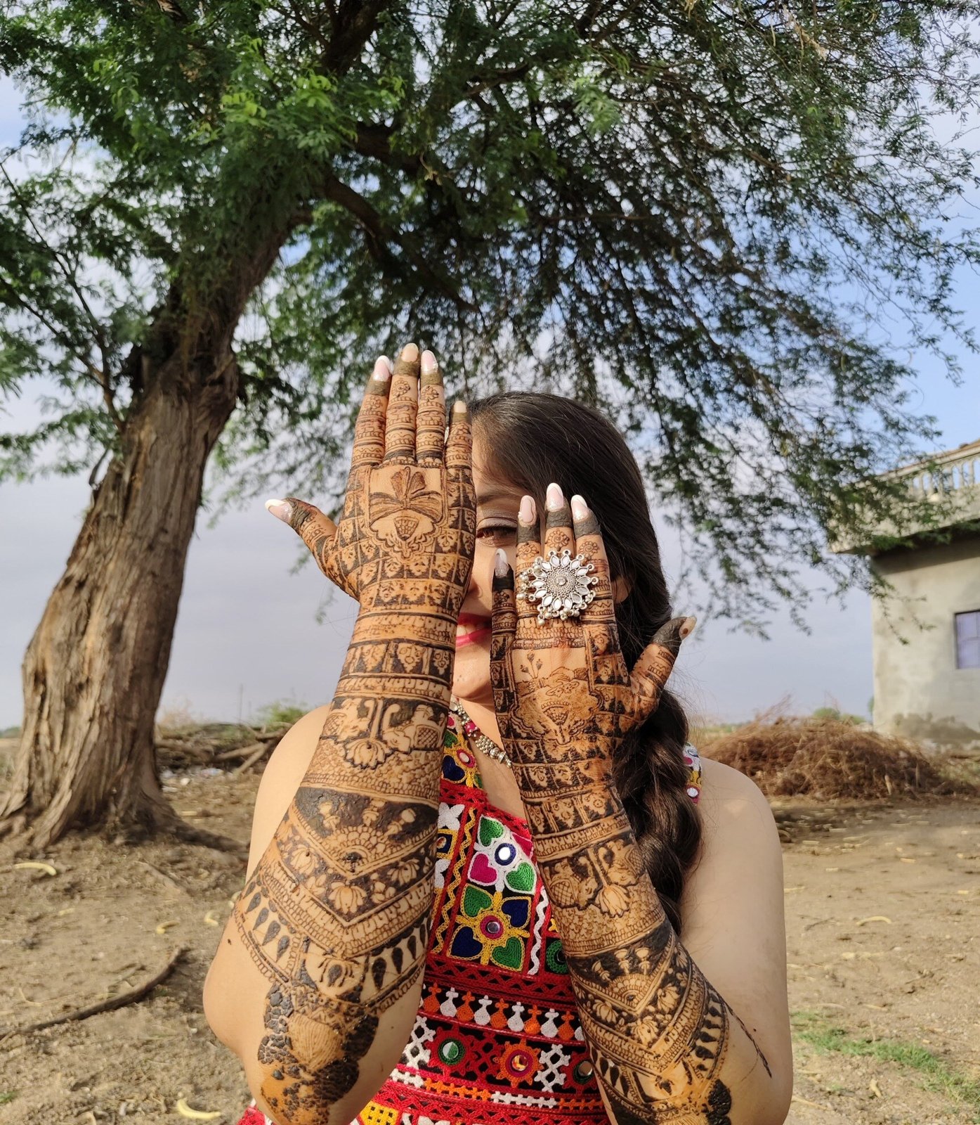 Aayushi's Mehndi Marvels